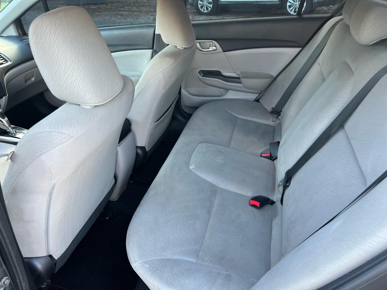 Honda Civic LX Sedan 5-Speed AT 2013
