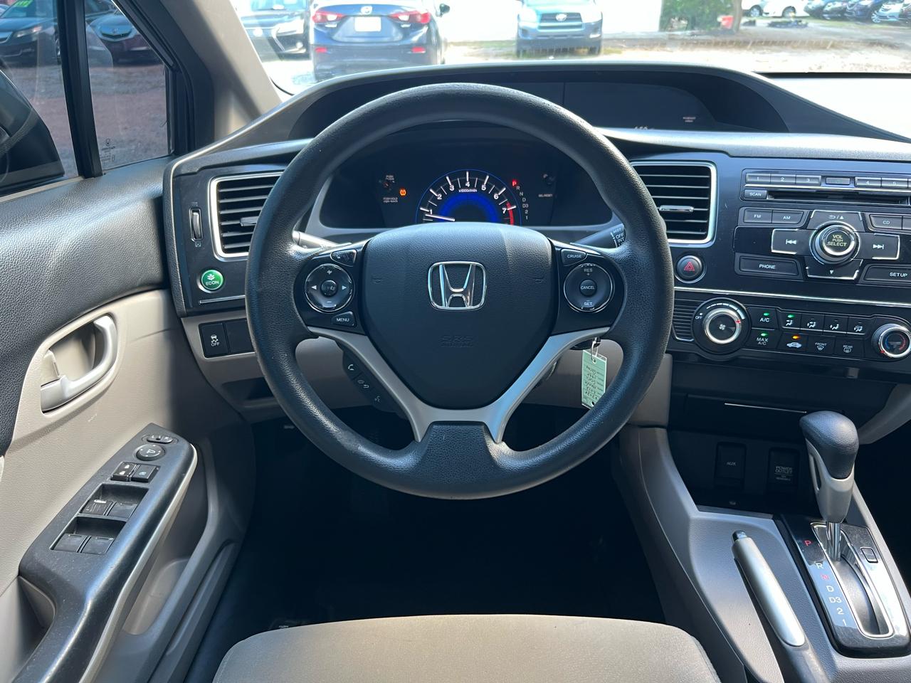 Honda Civic LX Sedan 5-Speed AT 2013