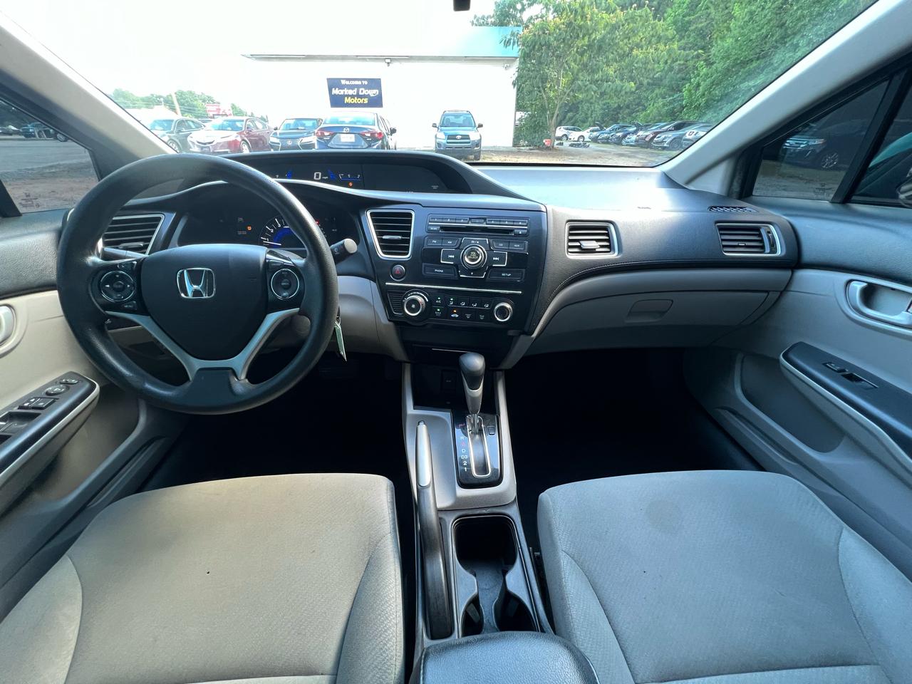 Honda Civic LX Sedan 5-Speed AT 2013