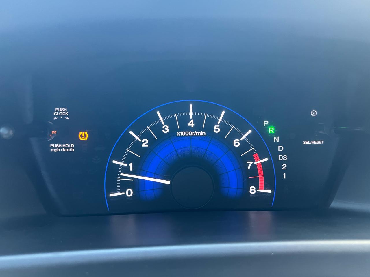 Honda Civic LX Sedan 5-Speed AT 2013