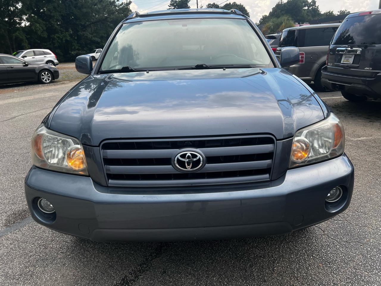 Toyota Highlander Limited V6 2WD 2005