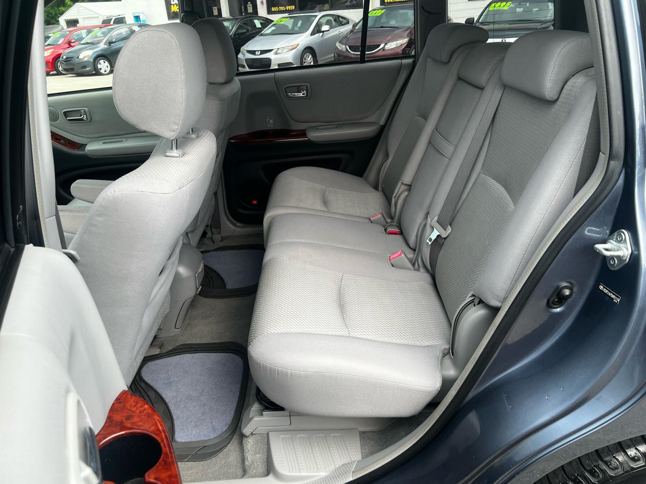 Toyota Highlander Limited V6 2WD 2005