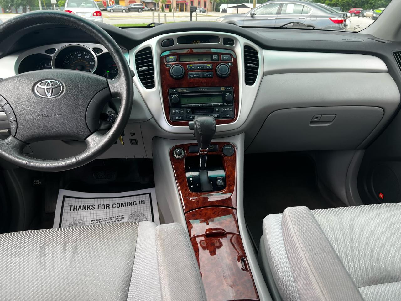Toyota Highlander Limited V6 2WD 2005