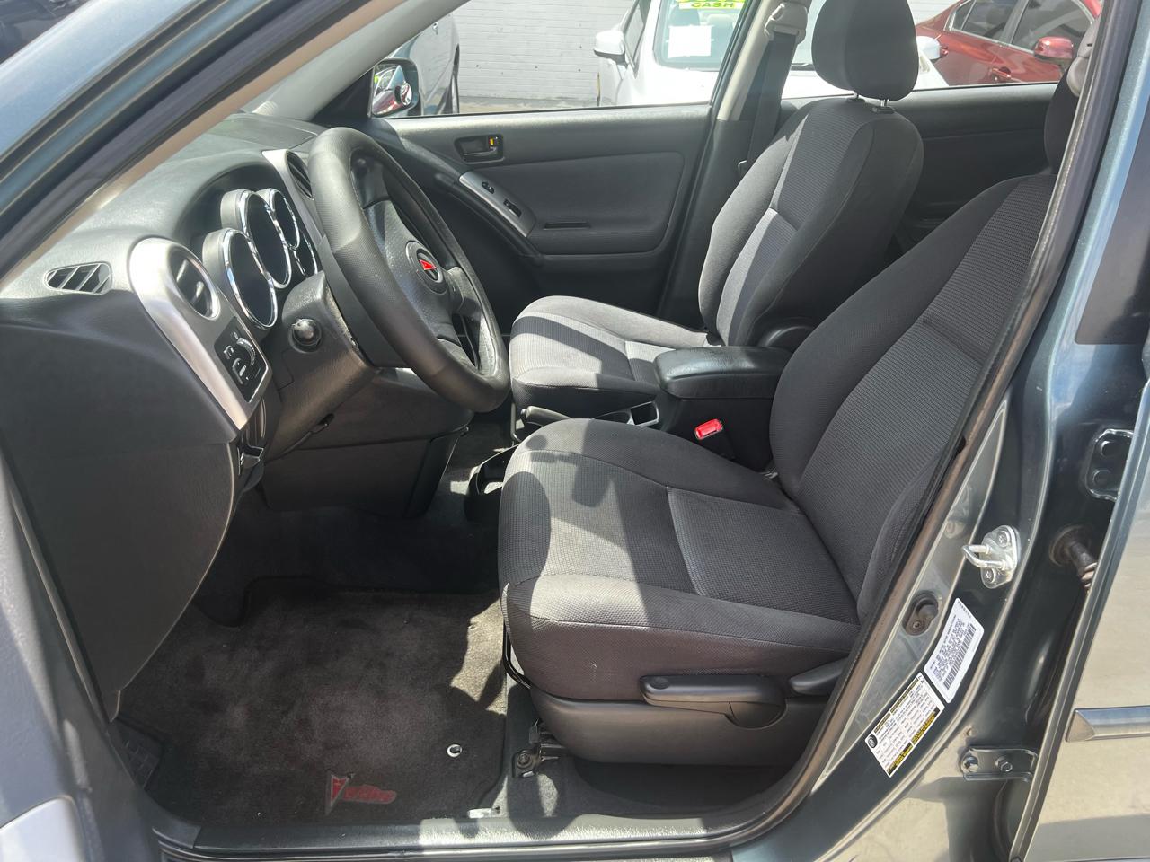 Pontiac Vibe Base 2006