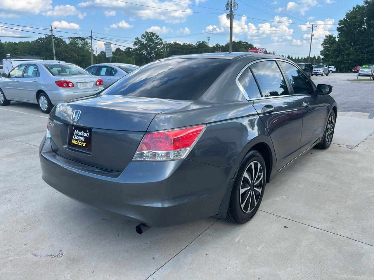 Honda Accord LX sedan AT 2010