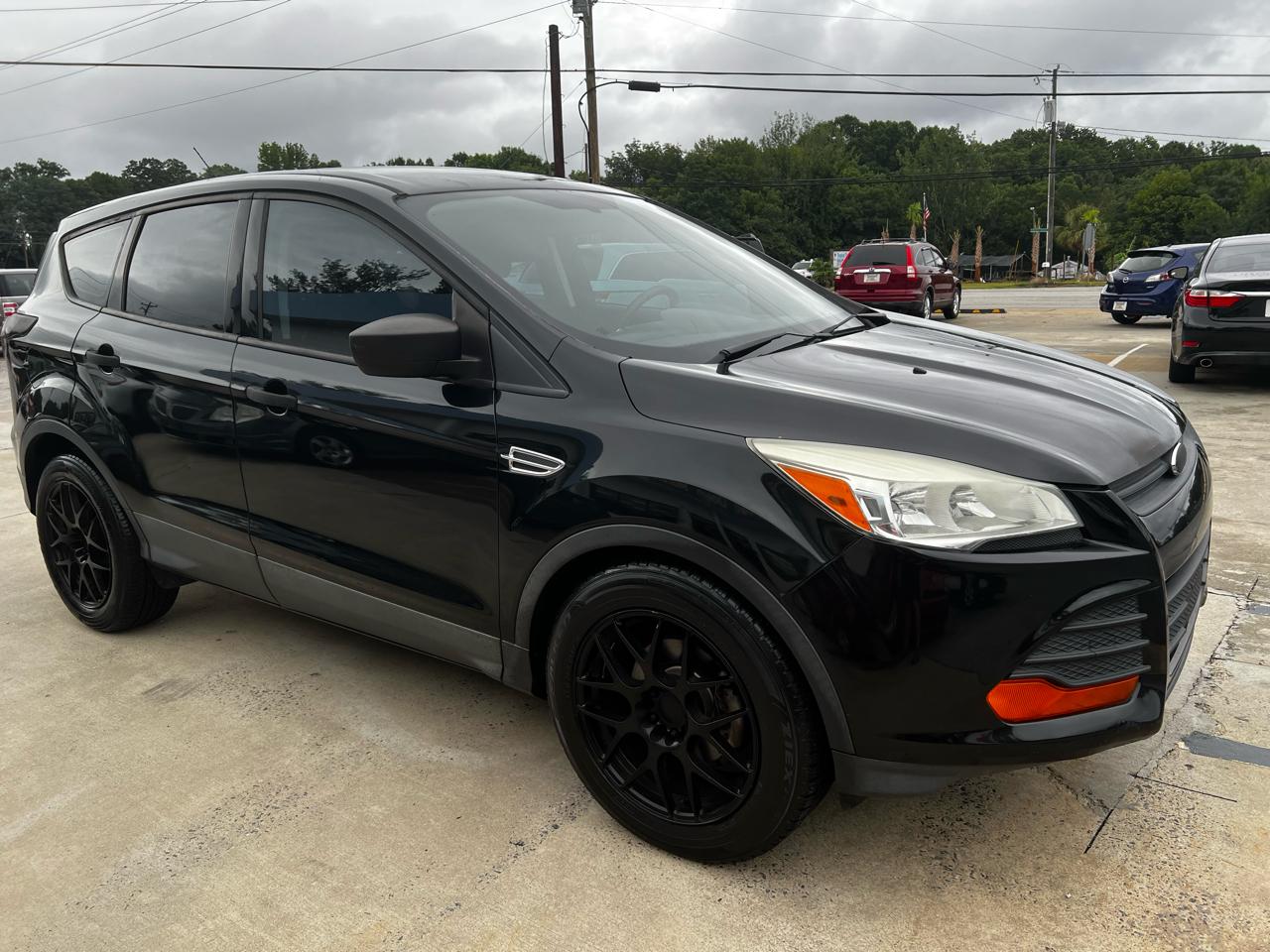 Ford Escape S FWD 2015