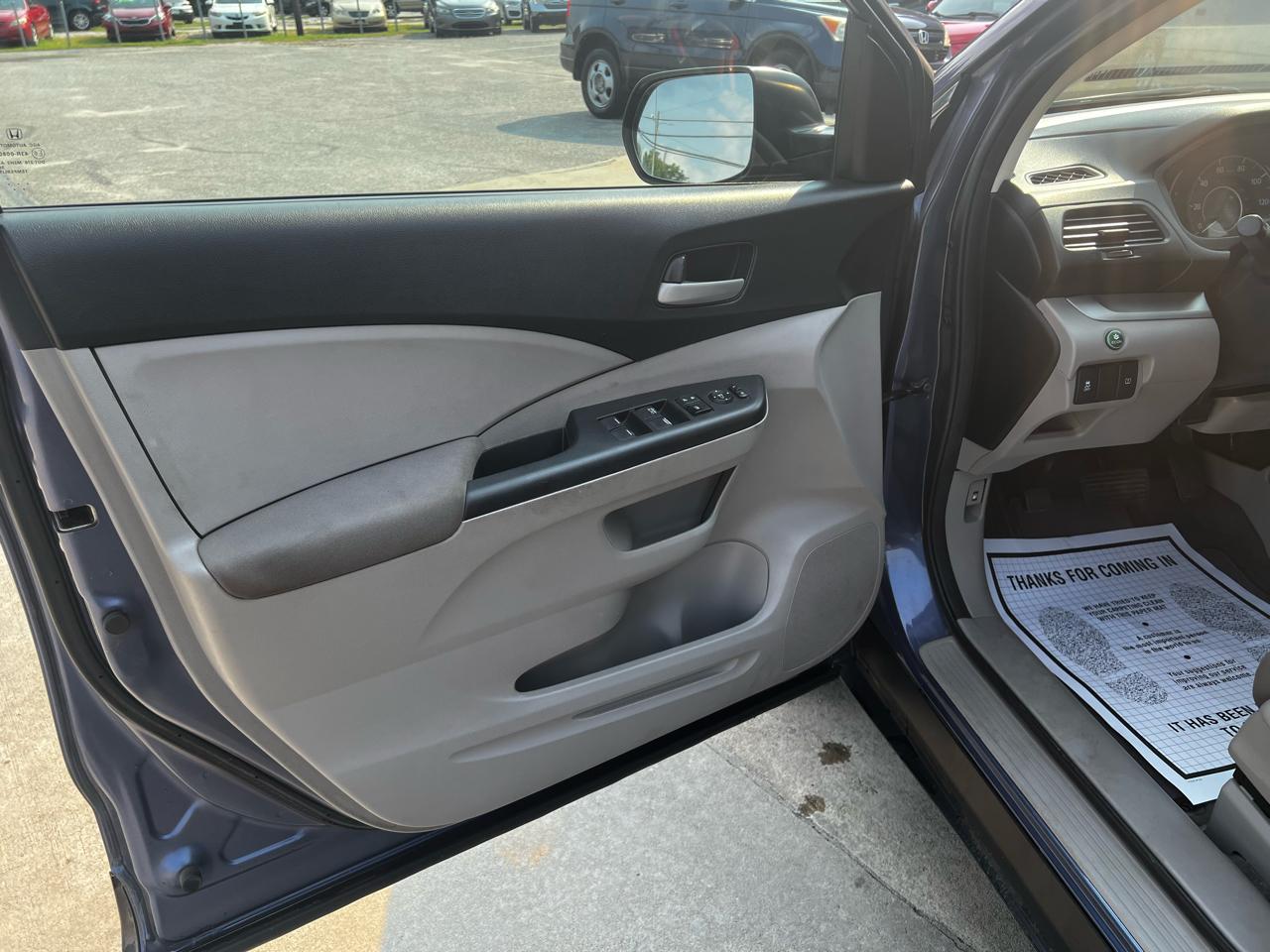 Honda CR-V LX 2WD 5-Speed AT 2014