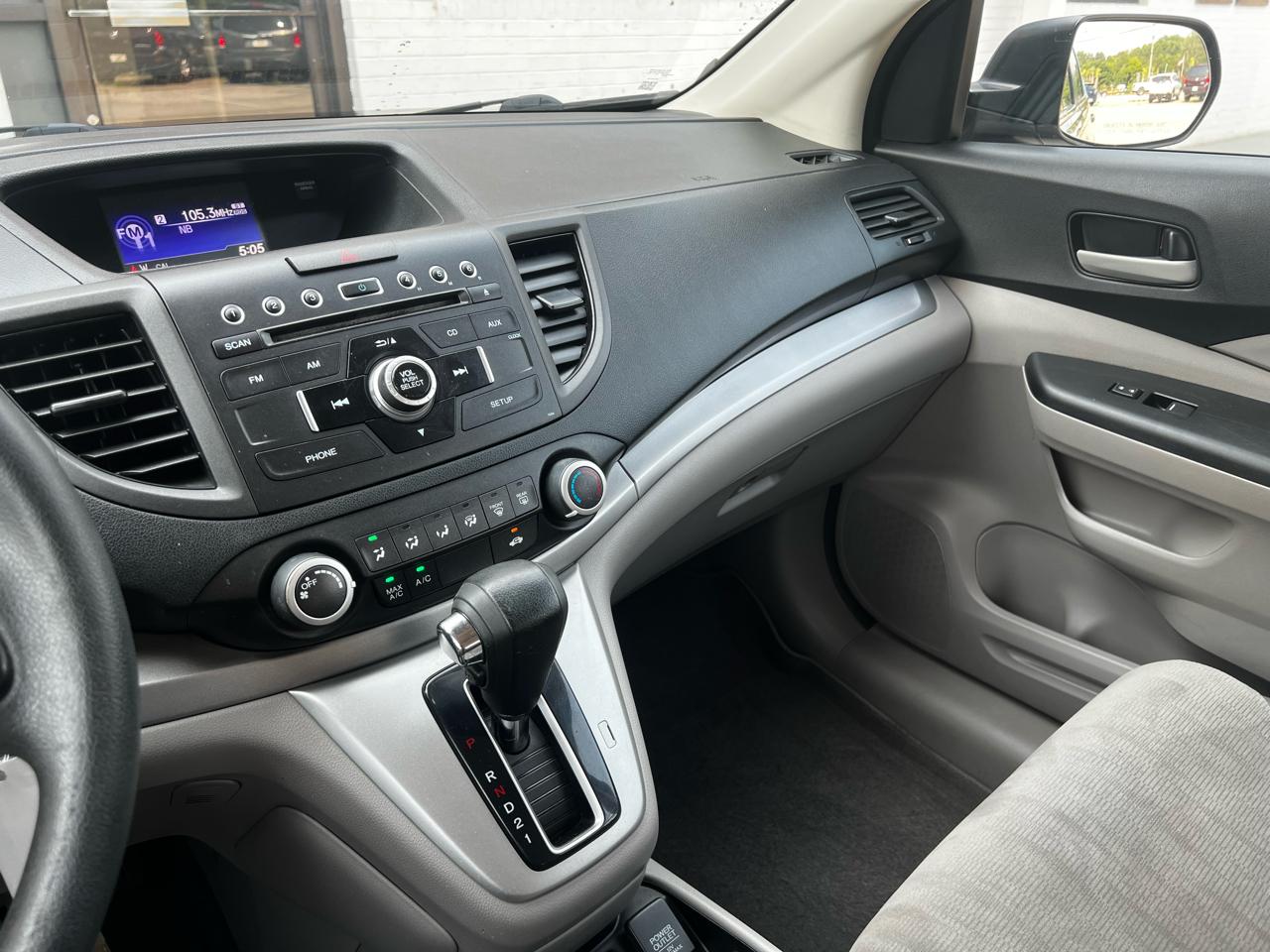 Honda CR-V LX 2WD 5-Speed AT 2014
