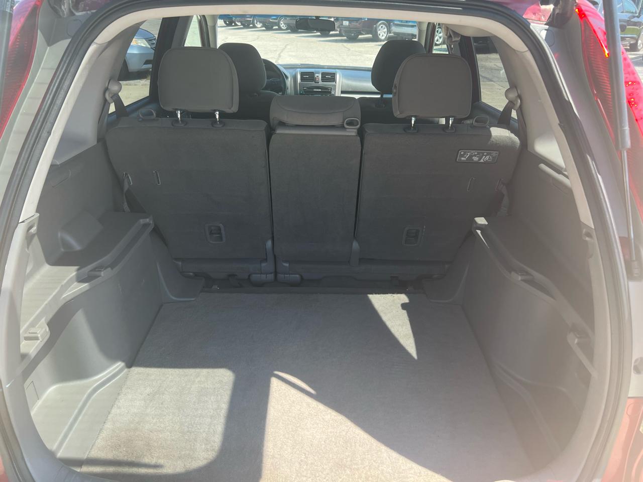 Honda CR-V SE 2WD 5-Speed AT 2011