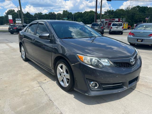 Gray 2012 Toyota Camry Sedan Front-Wheel Drive Automatic