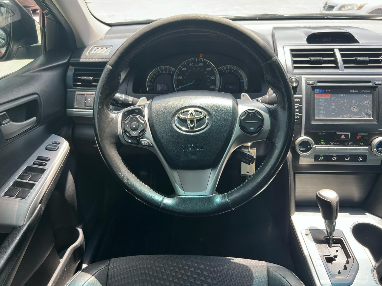 Toyota Camry SE 2012