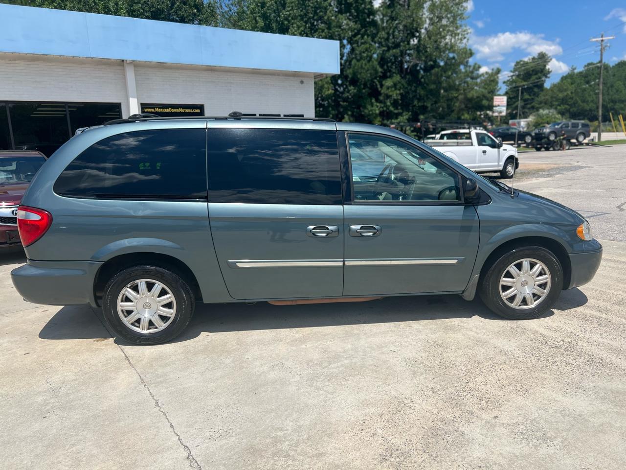 Chrysler Town & Country Touring 2006