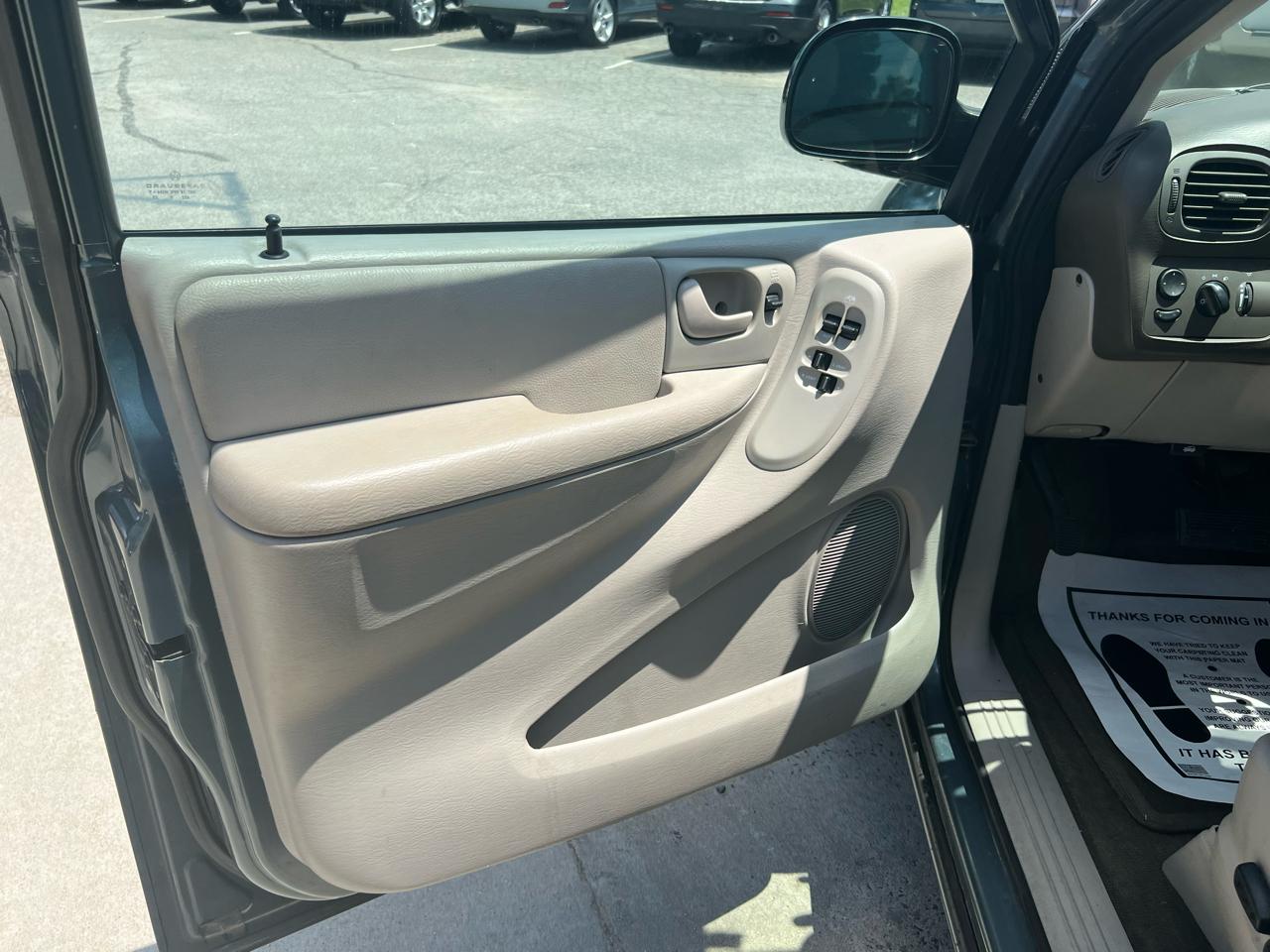 Chrysler Town & Country Touring 2006