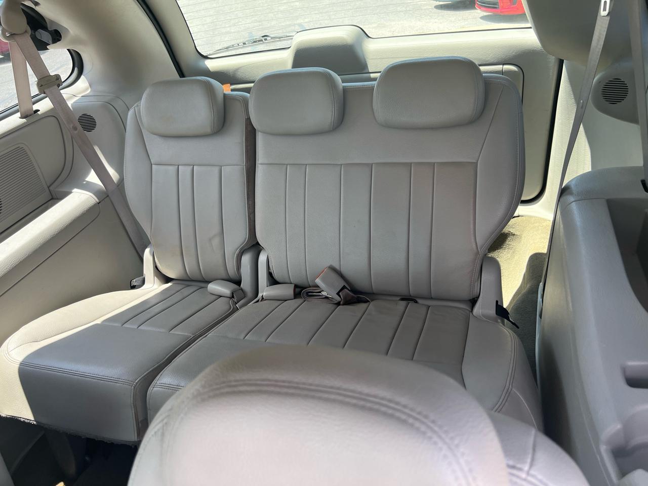 Chrysler Town & Country Touring 2006