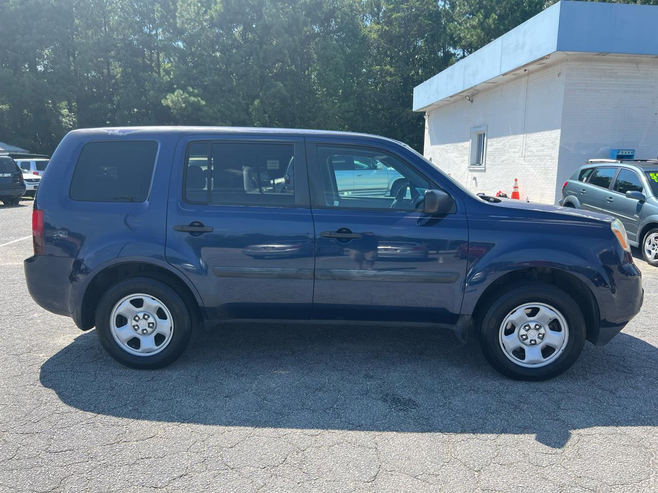 Honda Pilot LX 2WD 5-Spd AT 2013
