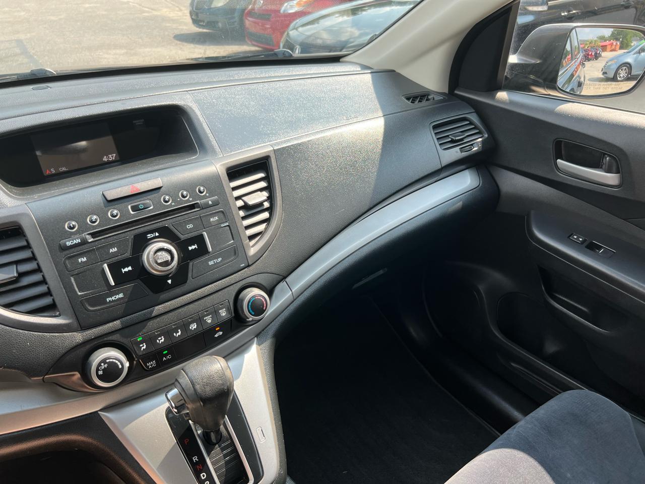 Honda CR-V LX 2WD 5-Speed AT 2013
