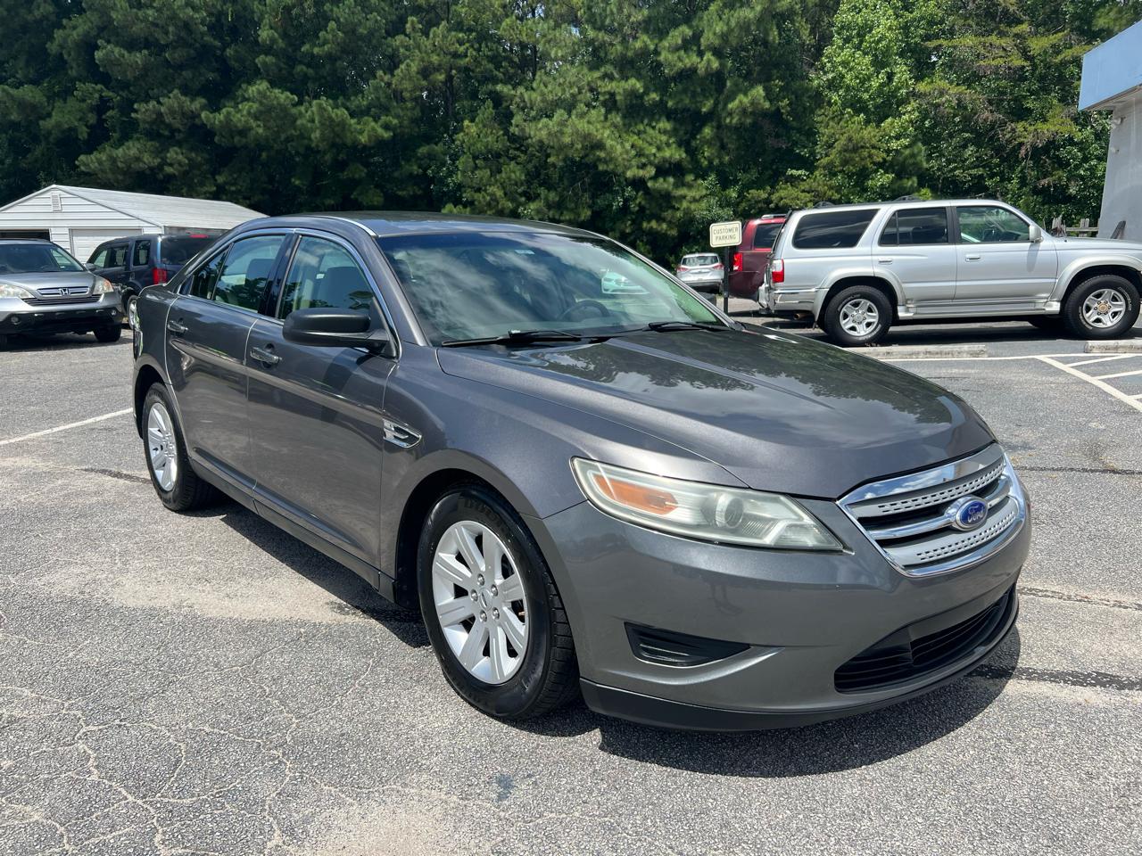 2011 Ford Taurus SE FWD