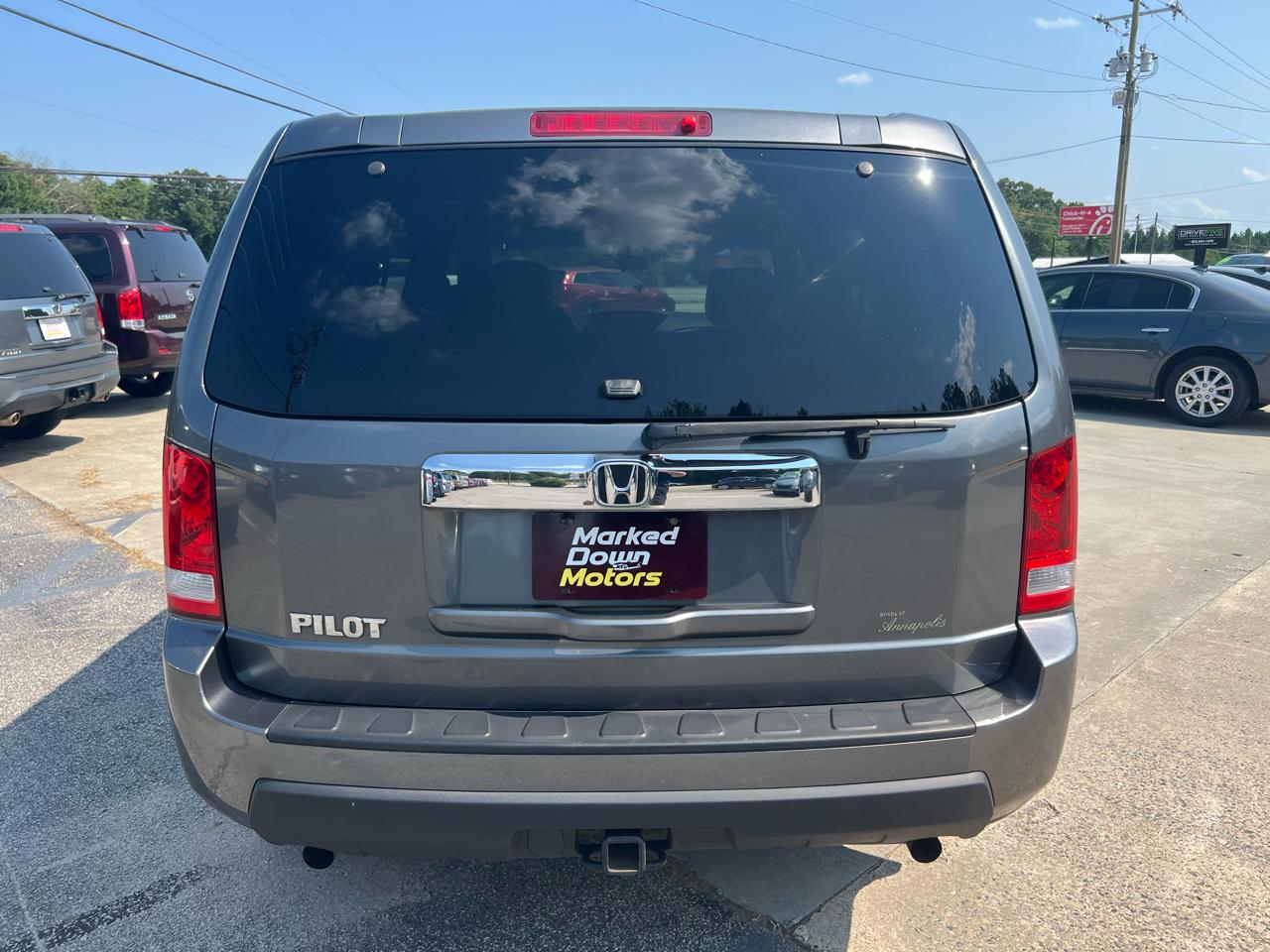 Honda Pilot LX 2WD 5-Spd AT 2011