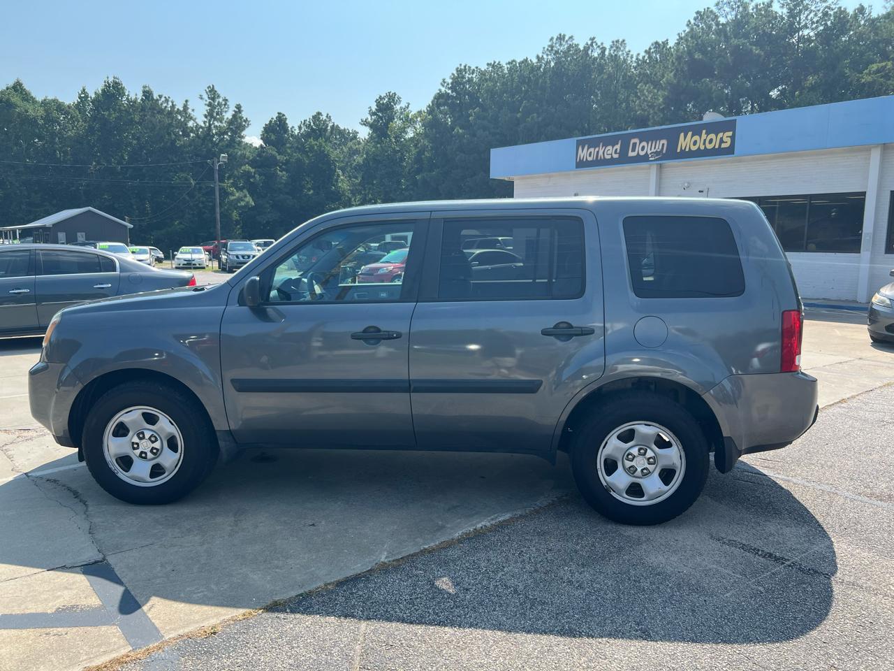 Honda Pilot LX 2WD 5-Spd AT 2011