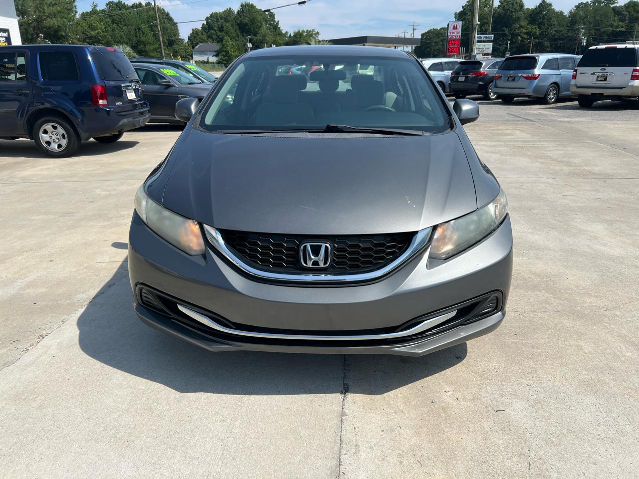 Honda Civic LX Sedan 5-Speed AT 2013