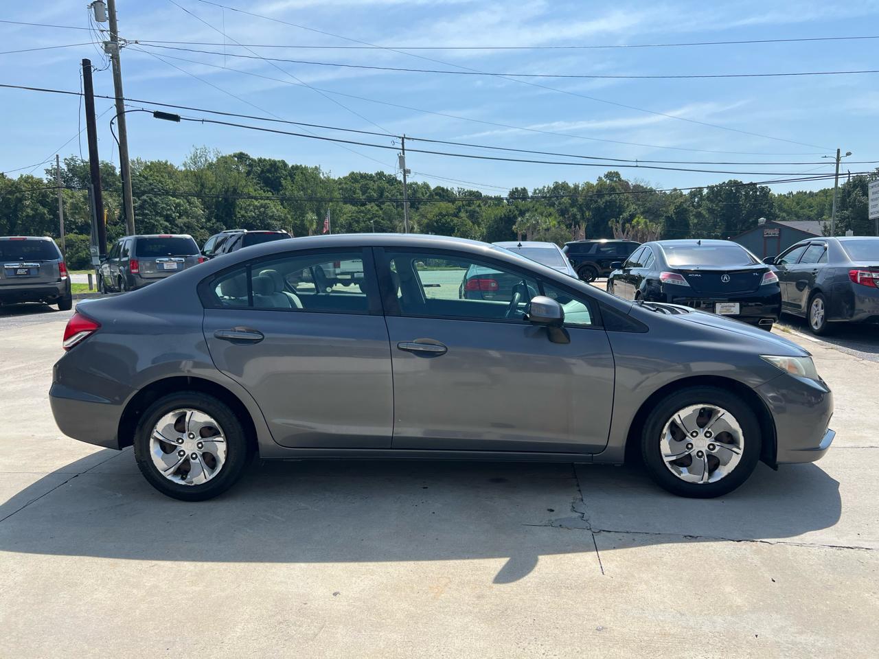Honda Civic LX Sedan 5-Speed AT 2013