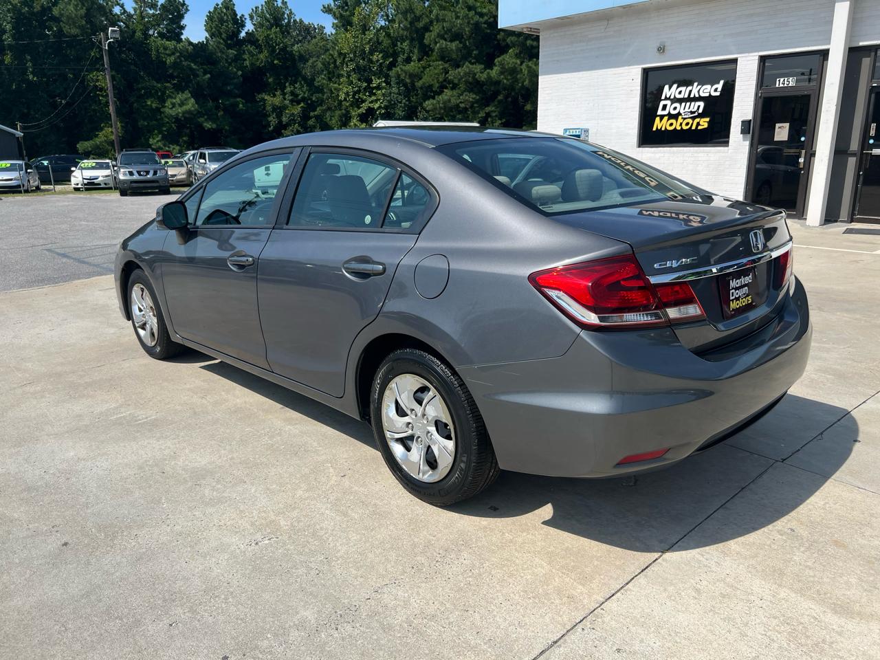 Honda Civic LX Sedan 5-Speed AT 2013