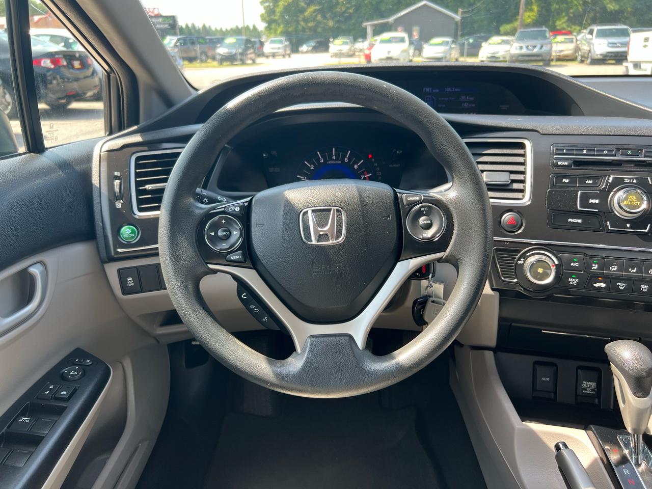 Honda Civic LX Sedan 5-Speed AT 2013