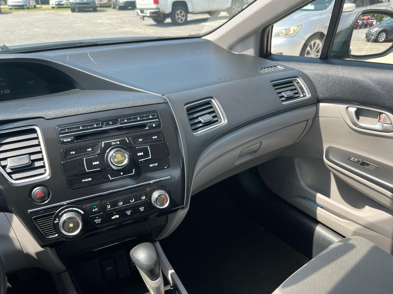 Honda Civic LX Sedan 5-Speed AT 2013