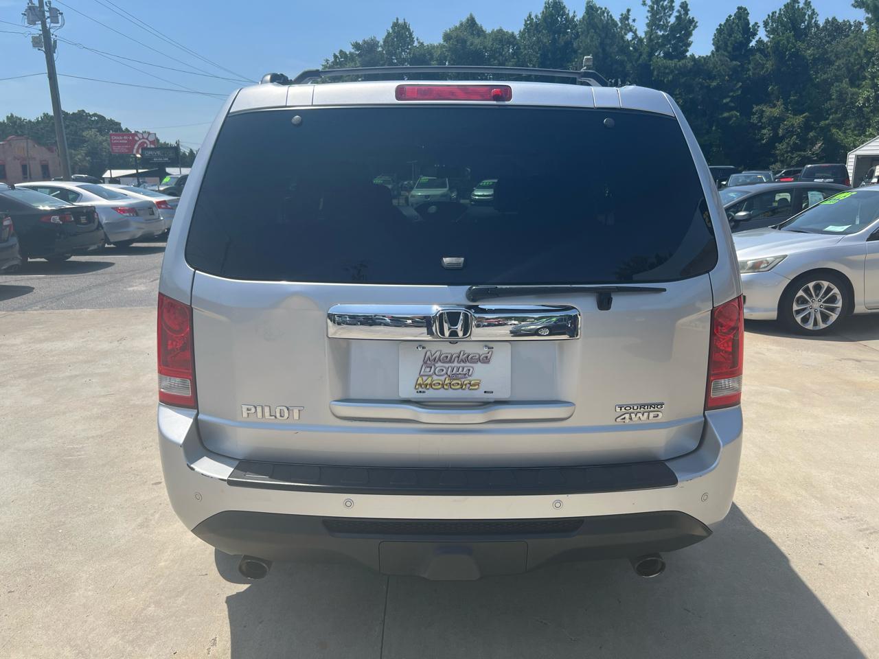 Honda Pilot Touring 4WD 5-Spd AT with DVD 2014