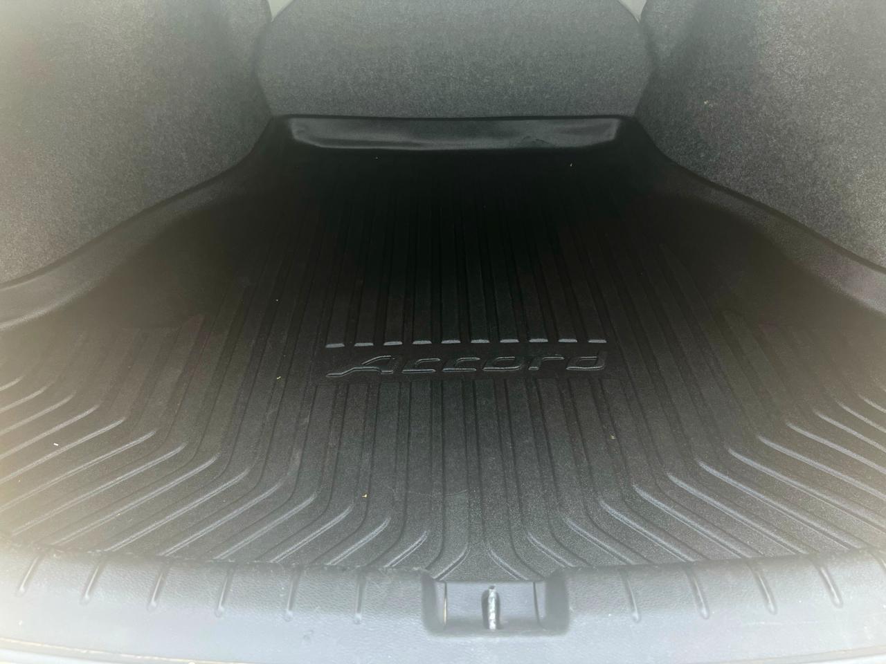 Honda Accord EX-L Sedan CVT 2013