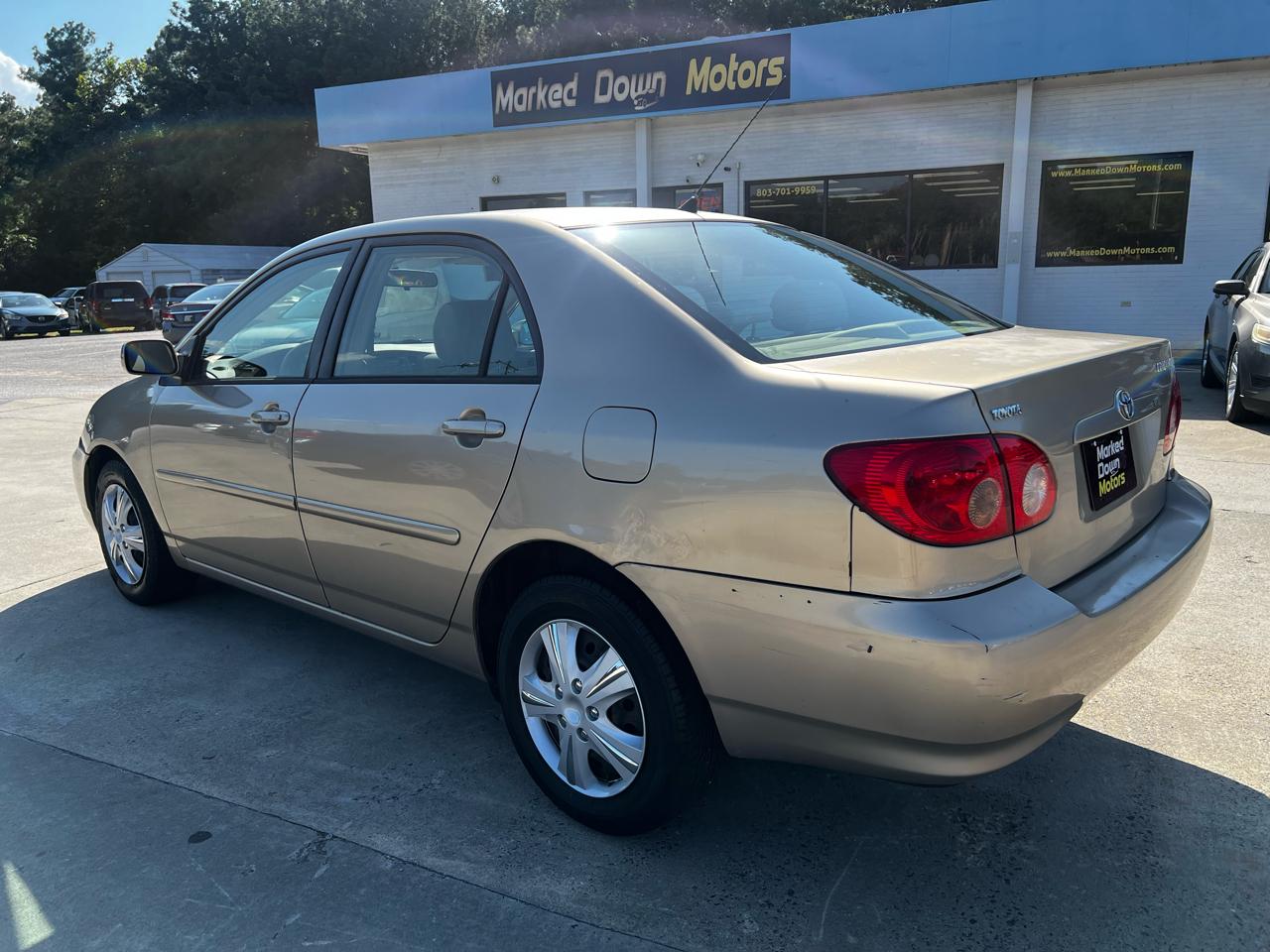Toyota Corolla LE 2005