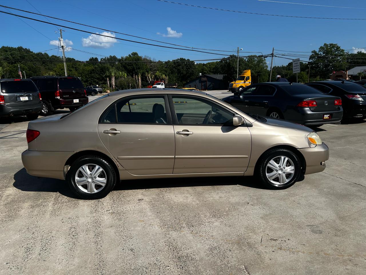 Toyota Corolla LE 2005