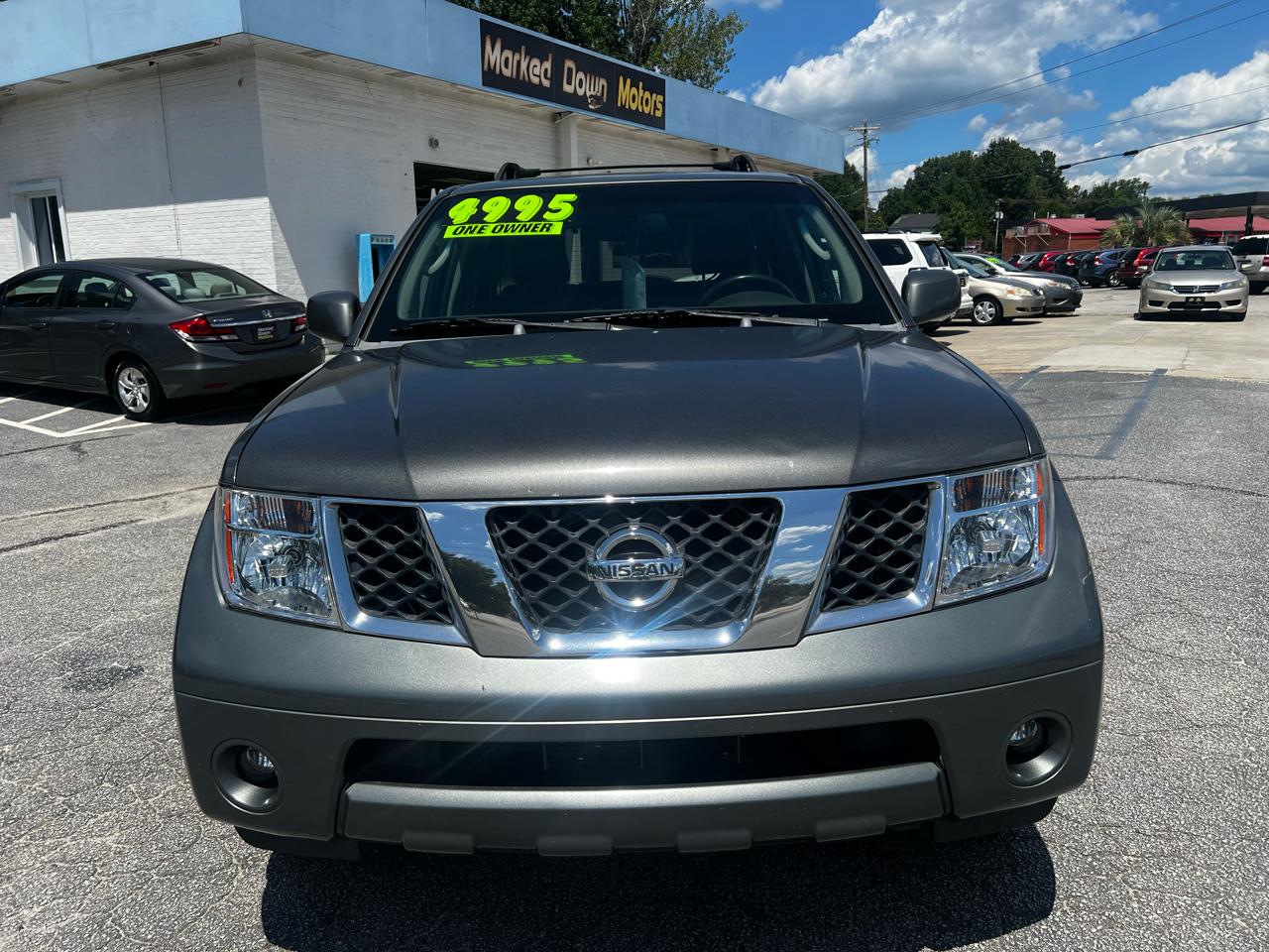 Nissan Pathfinder LE 4WD 2005