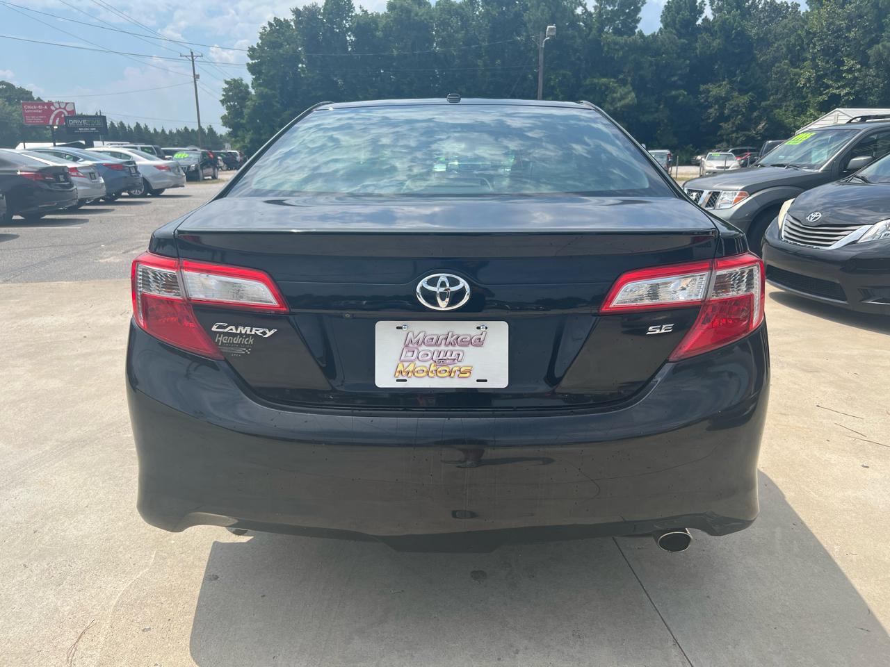 Toyota Camry SE 2012
