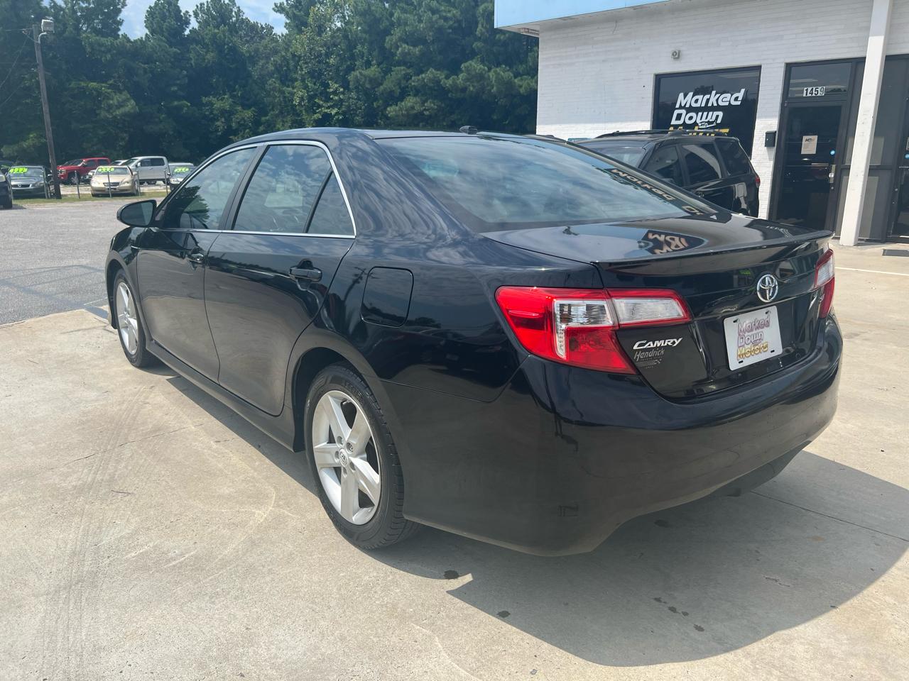 Toyota Camry SE 2012