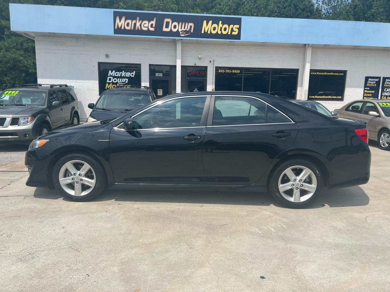 Toyota Camry SE 2012