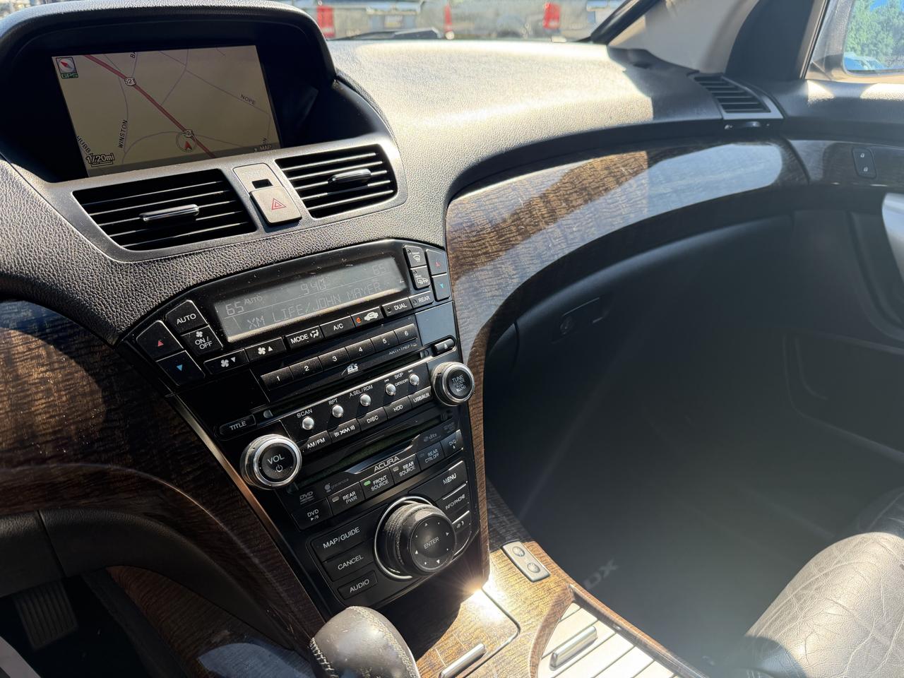 Acura MDX 6-Spd AT w/Tech and Entertainment Package 2011