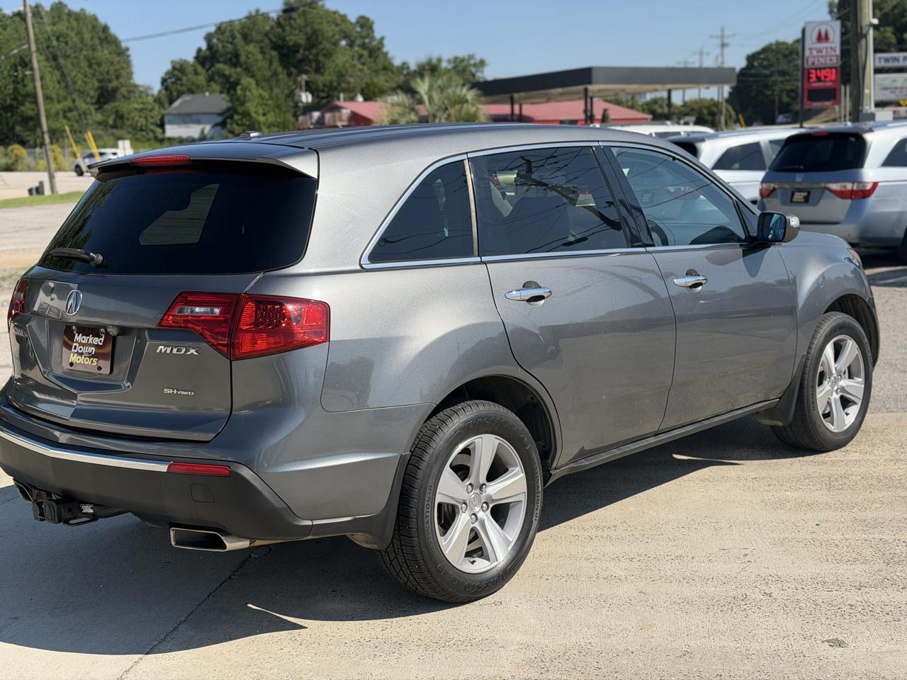 Acura MDX 6-Spd AT w/Tech and Entertainment Package 2011