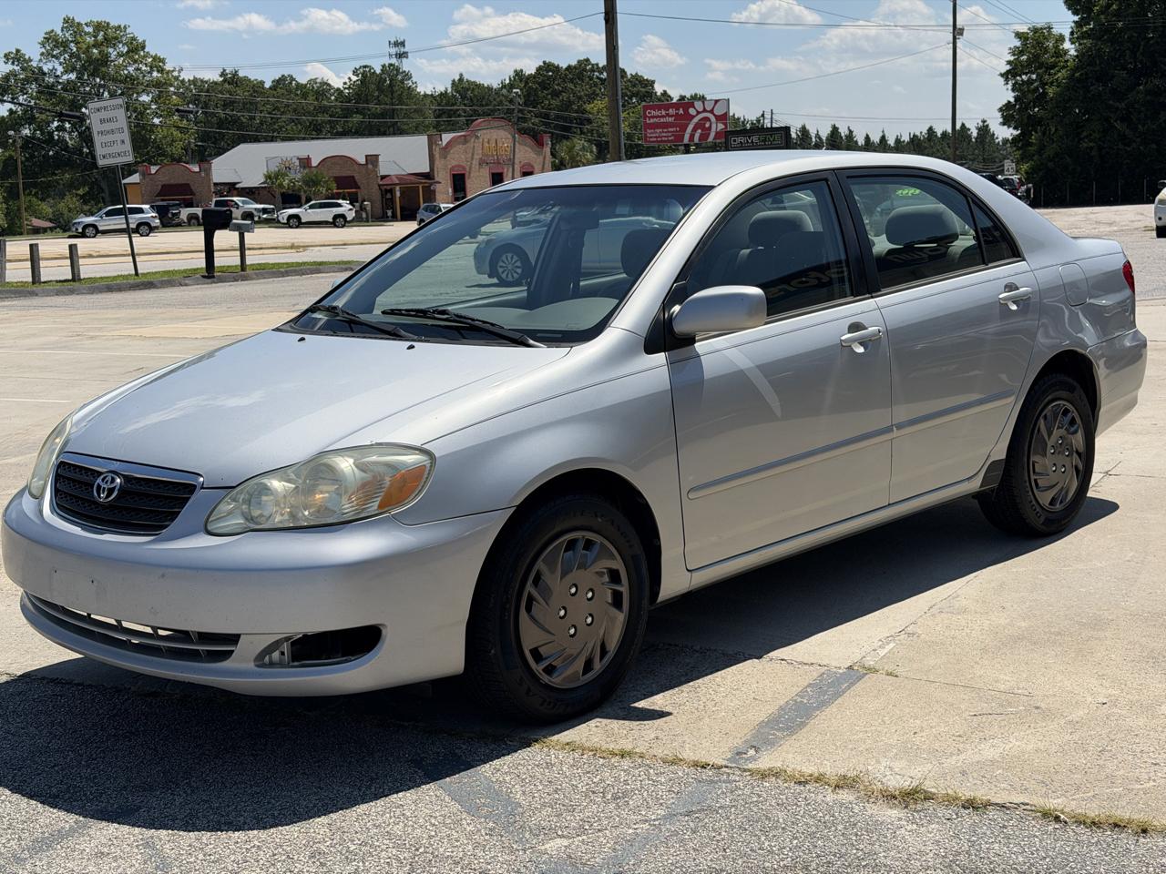 Toyota Corolla LE 2005