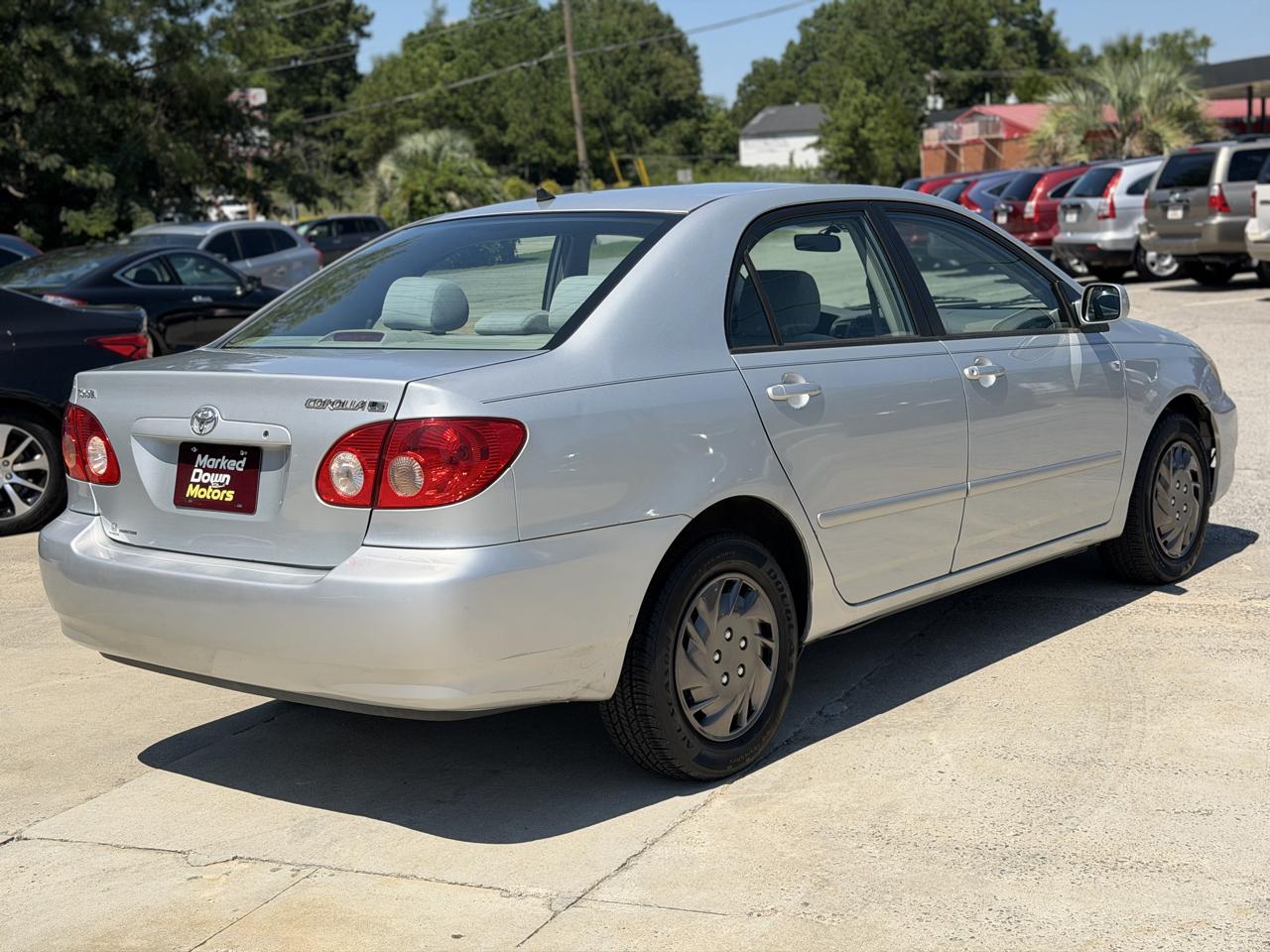 Toyota Corolla LE 2005