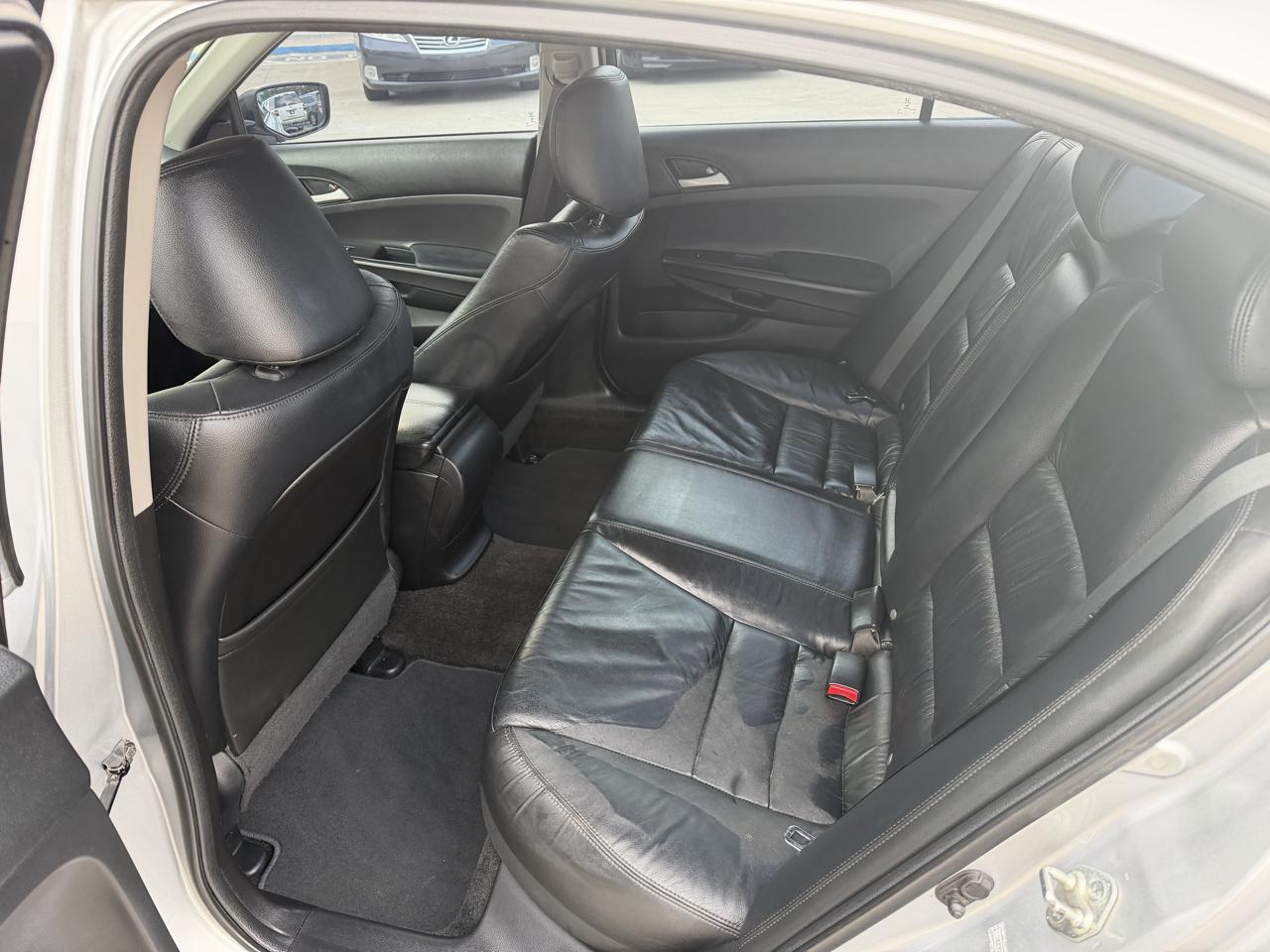 Honda Accord SE Sedan AT 2012