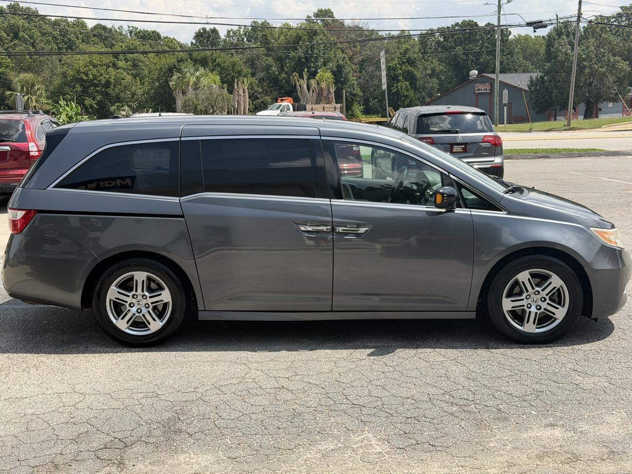 Honda Odyssey Touring 2011