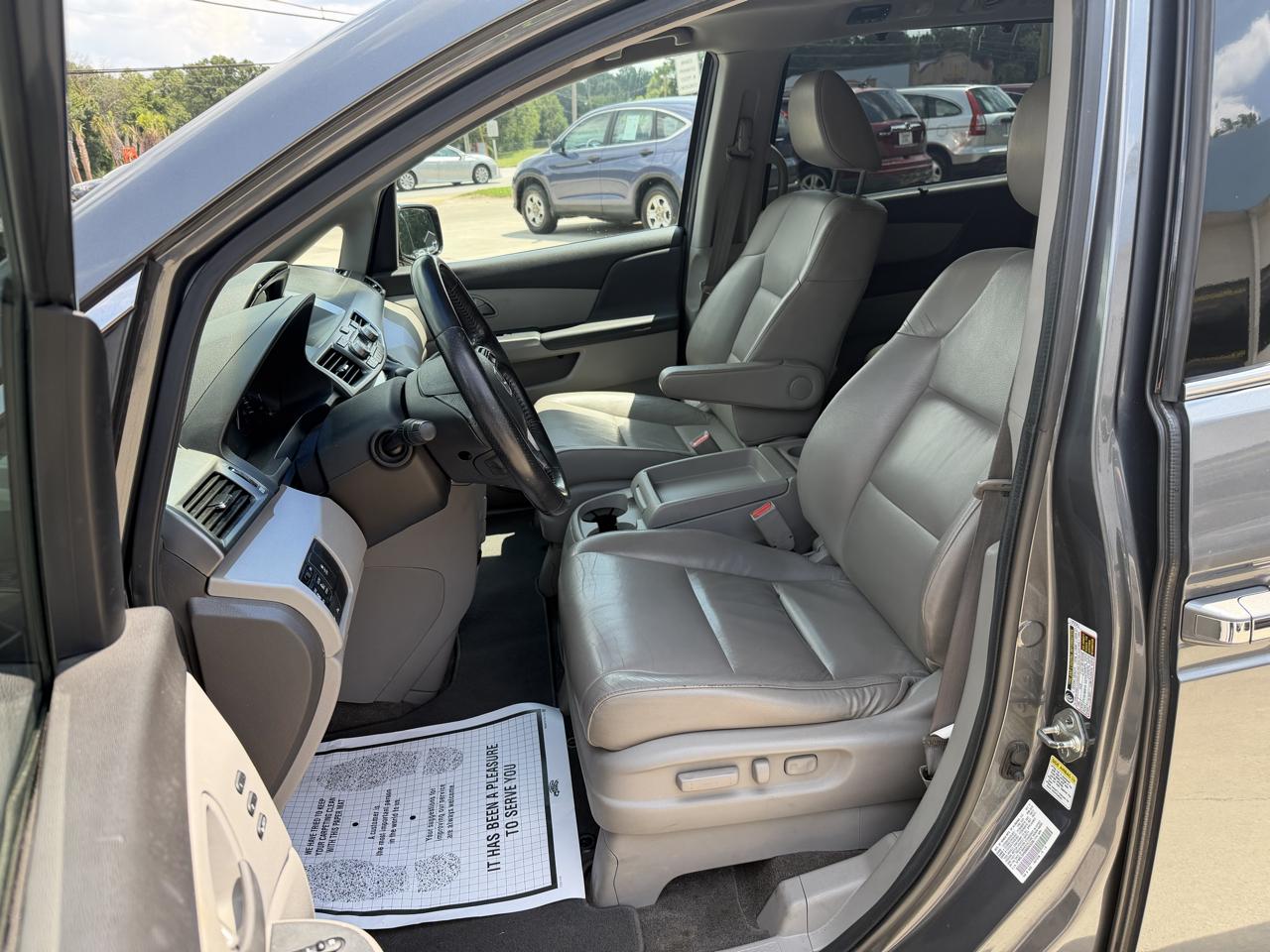Honda Odyssey Touring 2011
