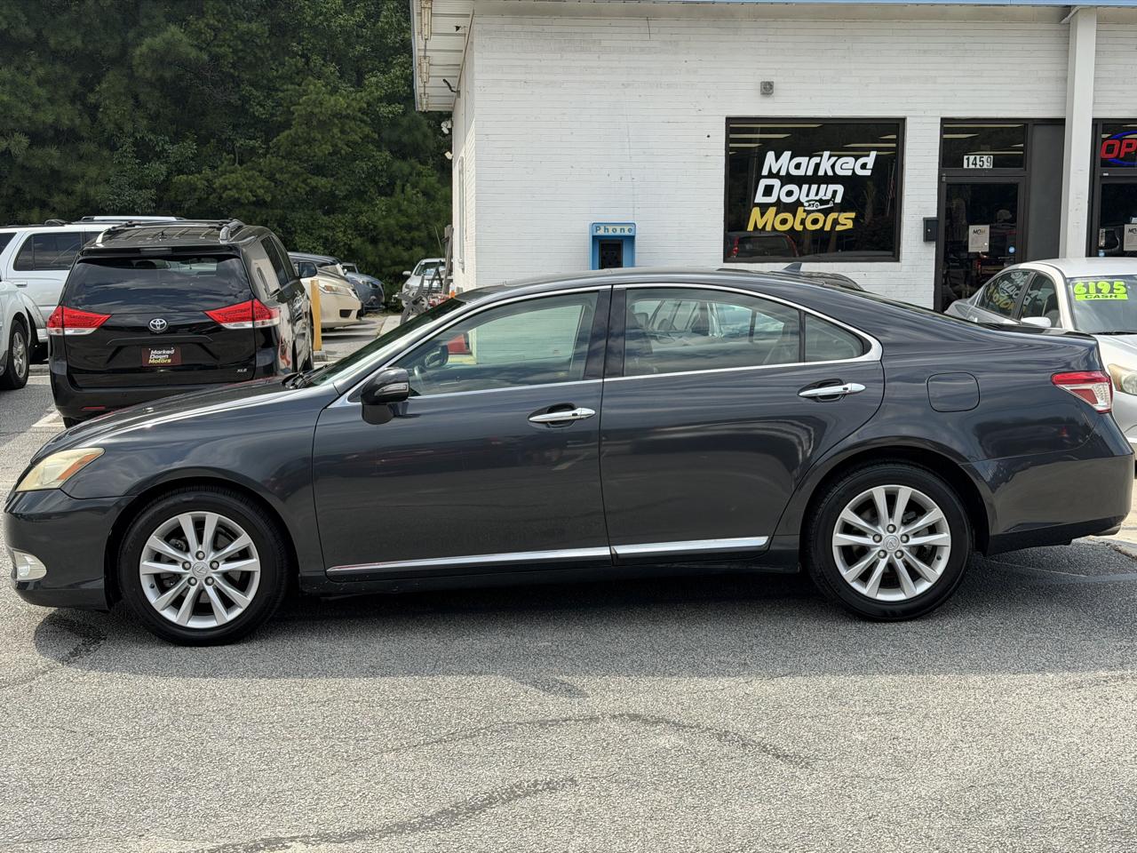Lexus ES 350 Sedan 2010