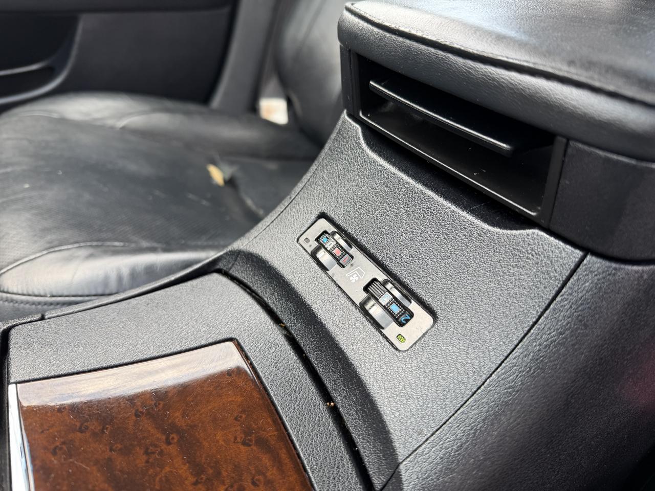 Lexus ES 350 Sedan 2010
