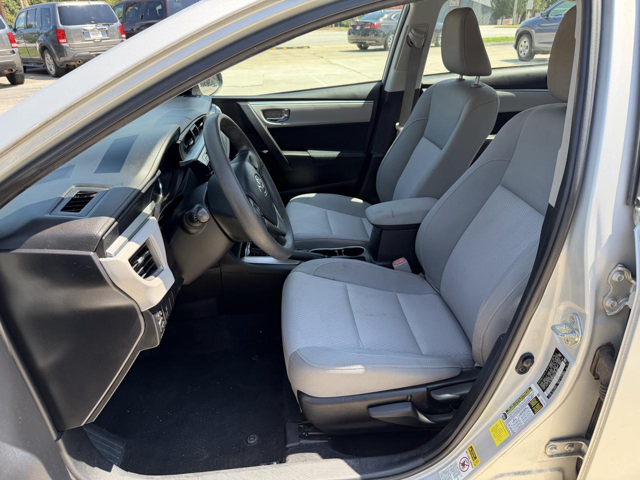 Toyota Corolla LE 2015
