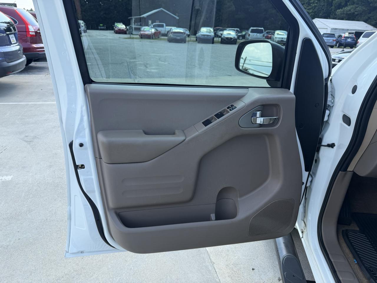 Nissan Frontier SV 2015