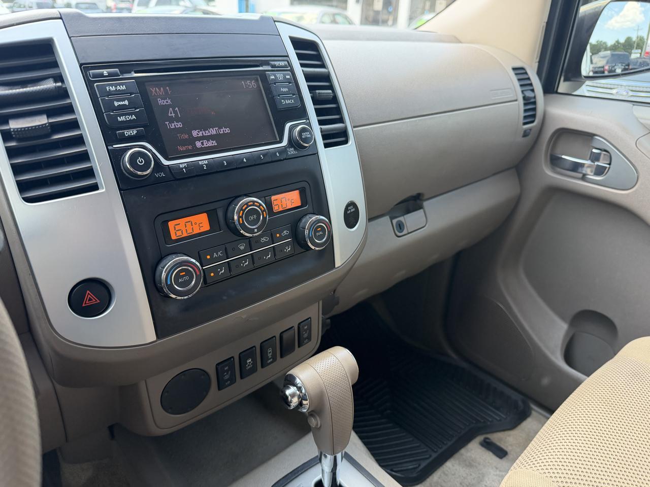 Nissan Frontier SV 2015