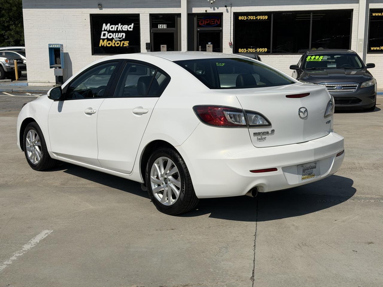 Mazda MAZDA3 I Grand Touring 4-Door 2013