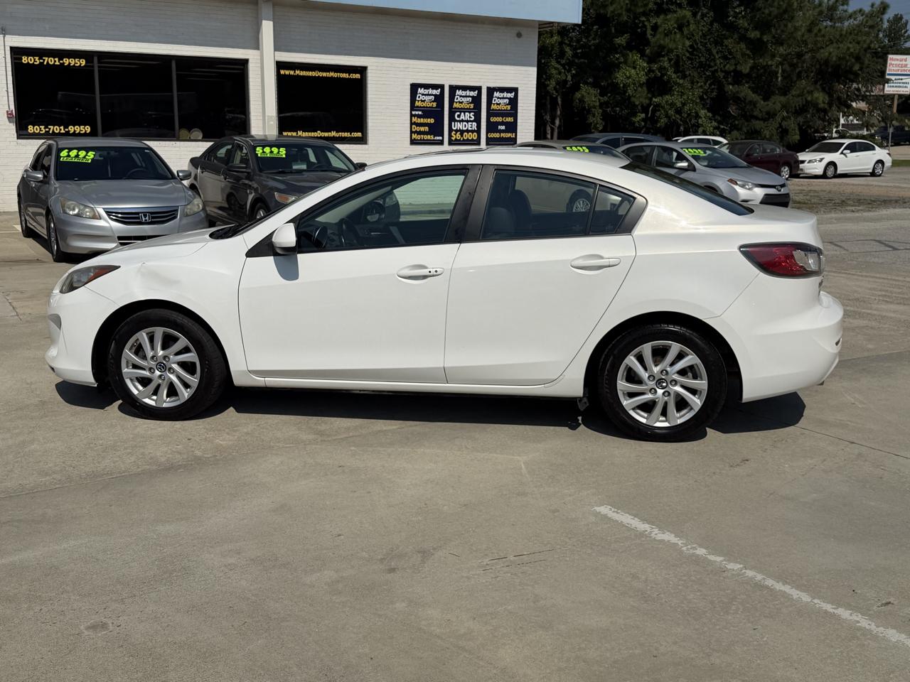Mazda MAZDA3 I Grand Touring 4-Door 2013
